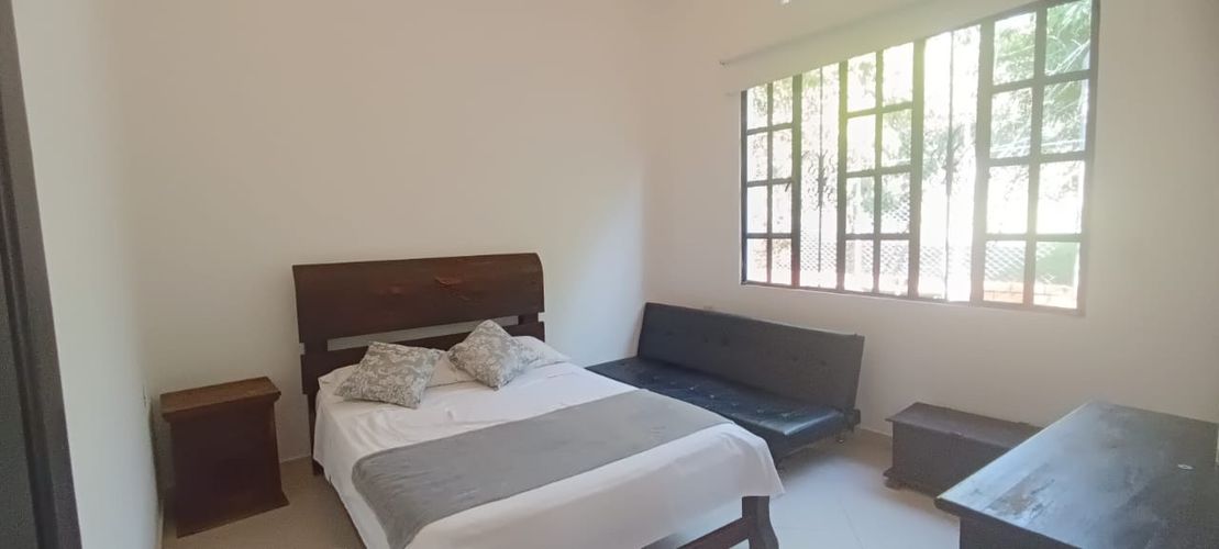 Finca en venta en Llano Pozo, Ricaurte, 1008 m² · foto 15 de 24