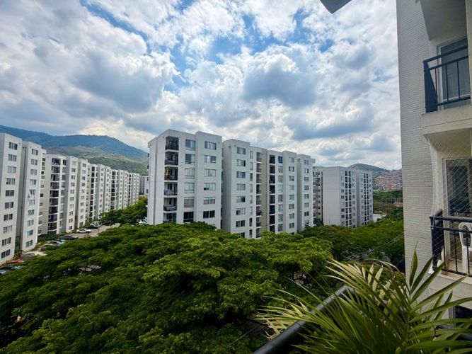 Apartamento de 2 alcobas en venta en Arroyohondo, Yumbo, 60 m² · foto 10 de 22