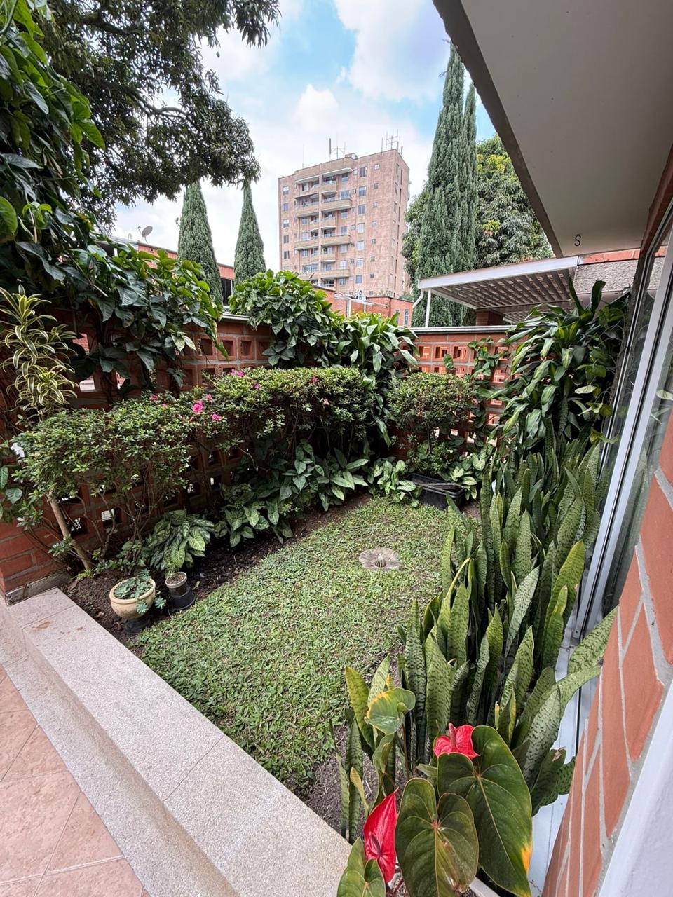 Casa en venta en Castropol, Medellín 3