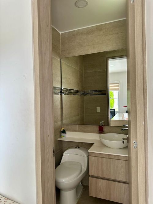 Casa de 4 alcobas en venta en Lagos Del Cacique, Bucaramanga, 197 m² · foto 6 de 24