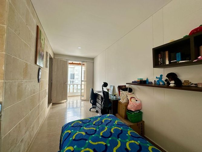 Casa de 4 alcobas en venta en Lagos Del Cacique, Bucaramanga, 197 m² · foto 8 de 24