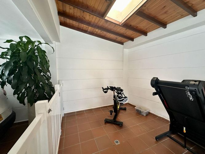 Casa de 4 alcobas en venta en Lagos Del Cacique, Bucaramanga, 197 m² · foto 10 de 24