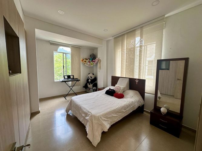 Casa de 4 alcobas en venta en Lagos Del Cacique, Bucaramanga, 197 m² · foto 22 de 24