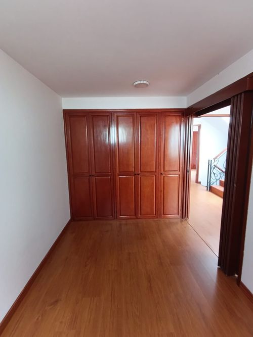 Casa de 3 alcobas en venta en Atenas, Bogotá, 202 m² · foto 13 de 20
