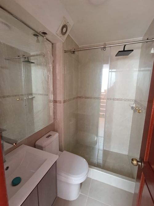 Casa de 3 alcobas en venta en Atenas, Bogotá, 202 m² · foto 19 de 20