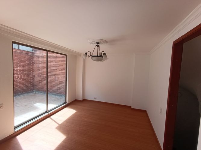 Casa de 3 alcobas en venta en Atenas, Bogotá, 202 m² · foto 12 de 20