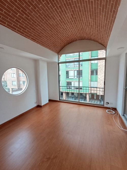 Casa de 3 alcobas en venta en Atenas, Bogotá, 202 m² · foto 4 de 20