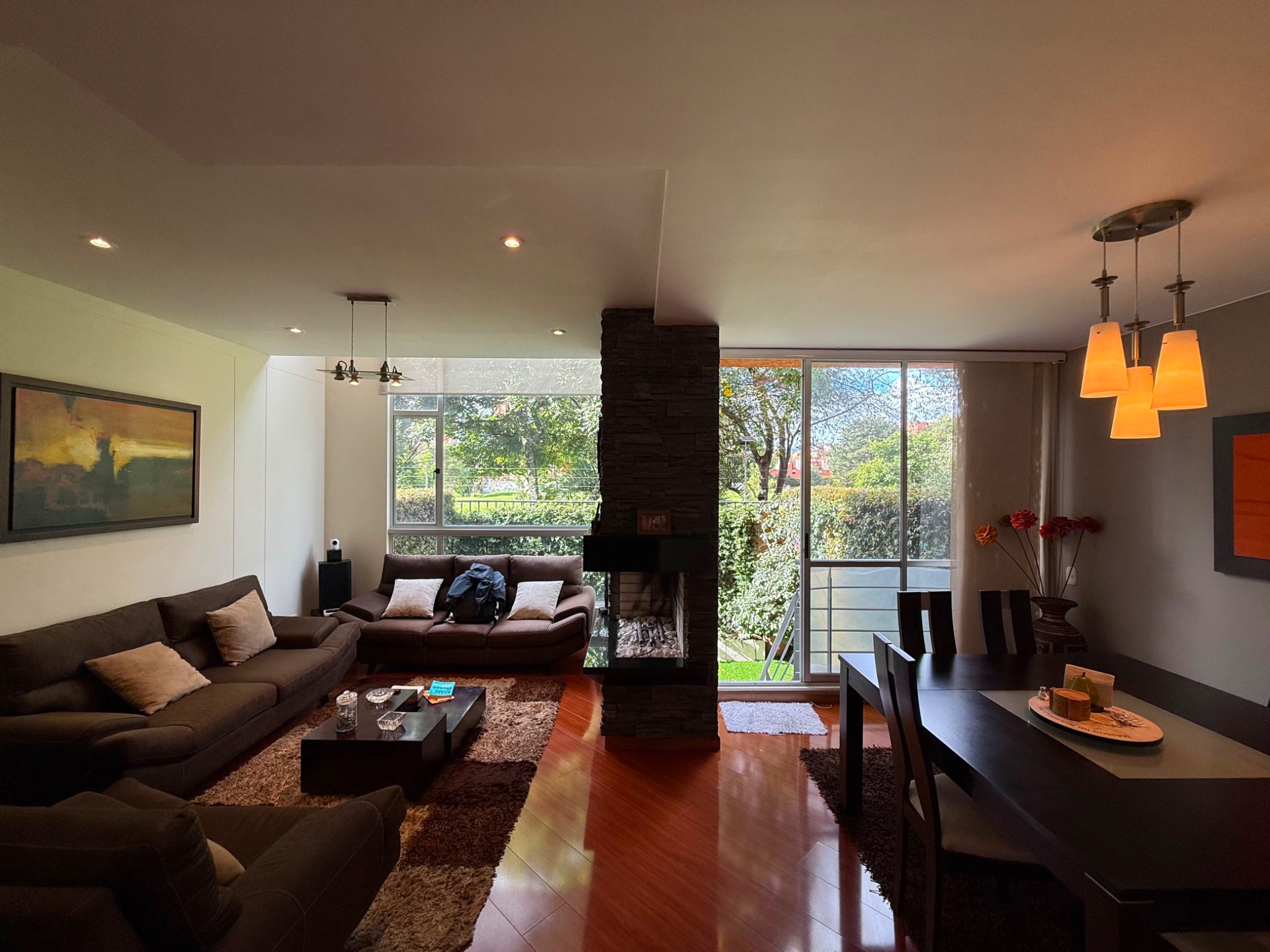 Casa en venta en Colina Campestre, Bogotá · foto 2 de 24