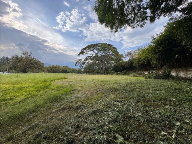 Lote en venta en La Viga, Cali, 4599 m² · foto 2 de 6