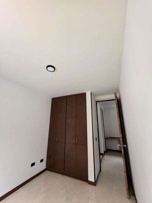 Casa de 3 alcobas en venta en Valle Del Lili, Cali, 95 m² · foto 3 de 19