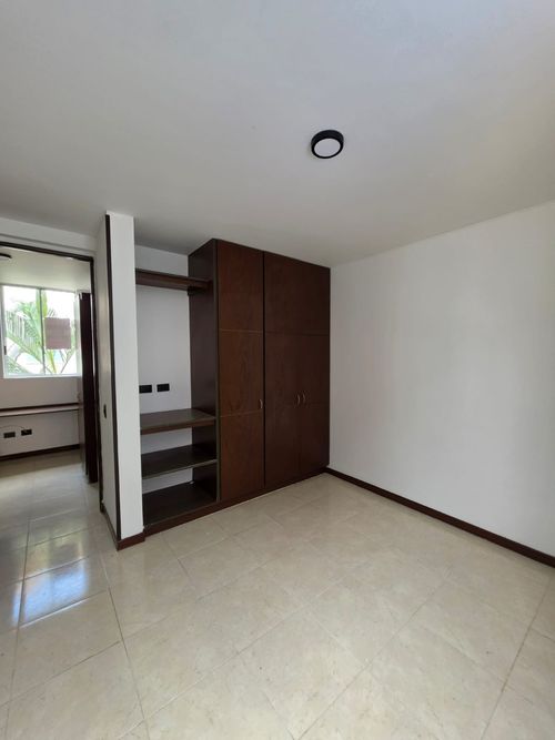 Casa de 3 alcobas en venta en Valle Del Lili, Cali, 95 m² · foto 2 de 19