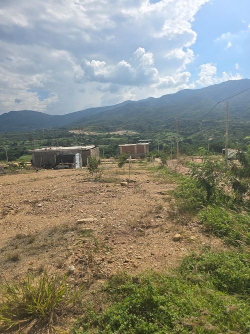 Lote en venta en Ruitoque, Girón, 70 m² · foto 9 de 10