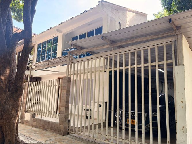 Casa de 3 alcobas en venta en Ciudad 2000, Cali, 143 m² · foto 5 de 14