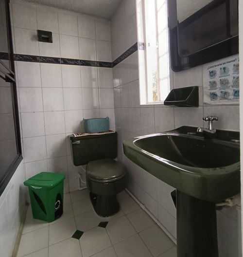 Casa de 5 alcobas en venta en Las Margaritas, Bogotá, 261 m² · foto 9 de 24