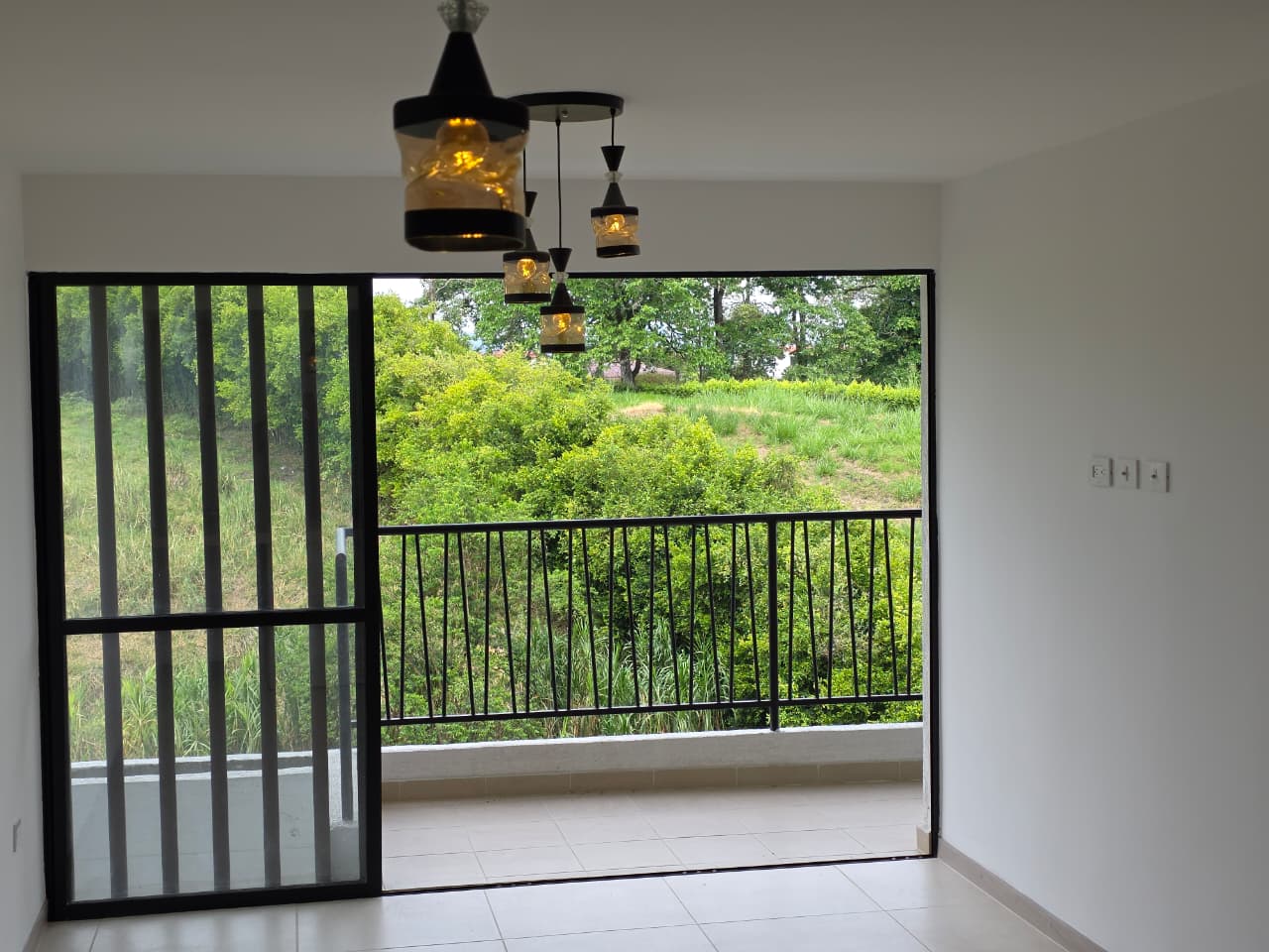 Apartamento en venta en Armenia · foto 4 de 24
