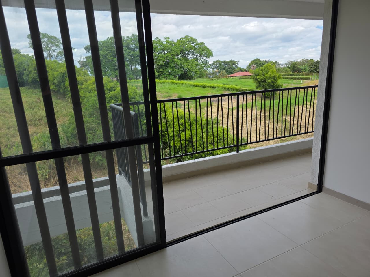 Apartamento en venta en Armenia · foto 6 de 24