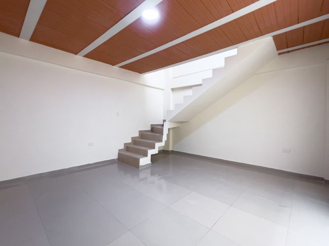 Bodega en arriendo en Las Delicias, Cali, 186 m² · foto 2 de 6