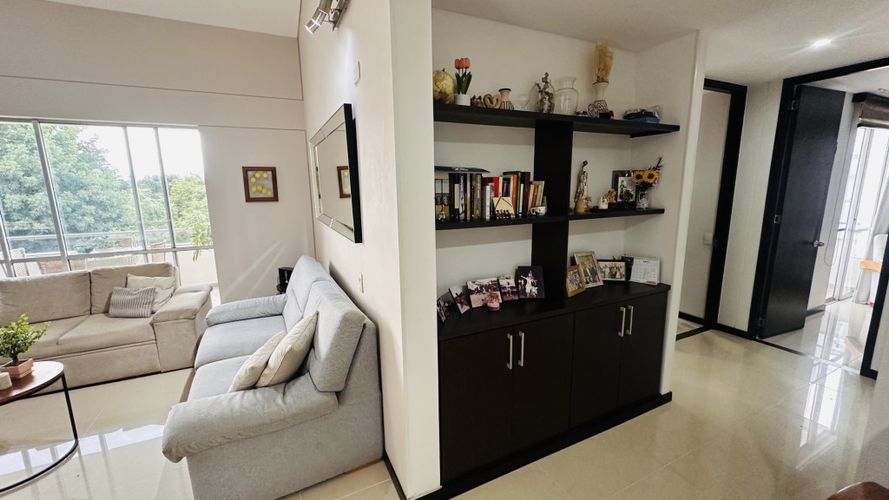 Apartamento de 3 alcobas en venta en Ciudad Jardin, Cali, 130 m² · foto 9 de 24