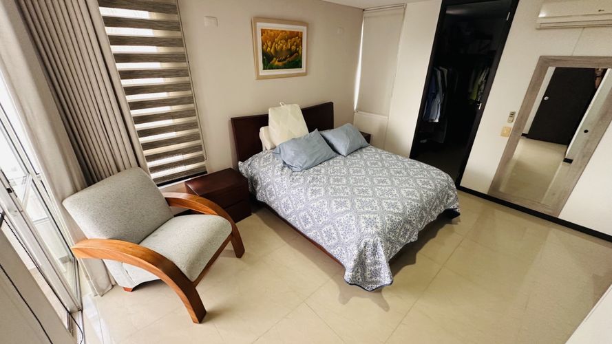Apartamento de 3 alcobas en venta en Ciudad Jardin, Cali, 130 m² · foto 11 de 24