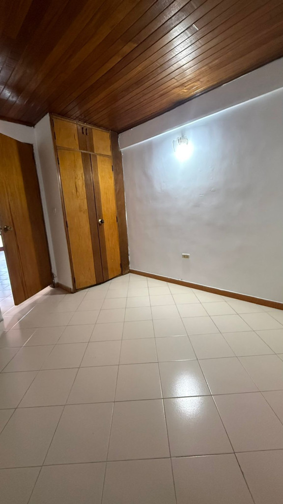 Casa for sale in Guayabal, Medellín 5
