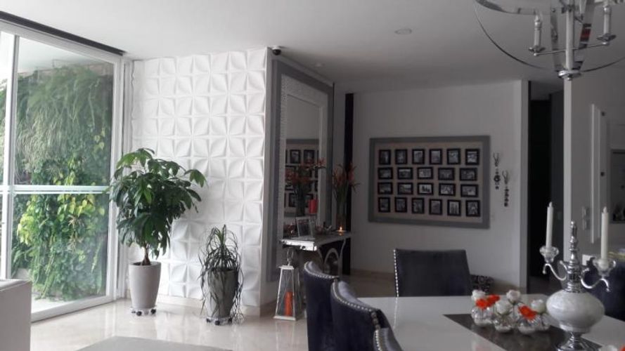 Apartamento en venta en Bellavista, Cali · foto 3 de 24