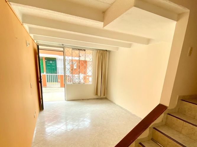 Casa de 2 alcobas en venta en Cacique, Funza, 57 m² · foto 2 de 14