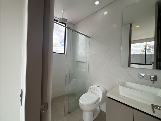 Apartamento en venta en Bella Suiza, Bogotá, 76 m² · foto 7 de 12