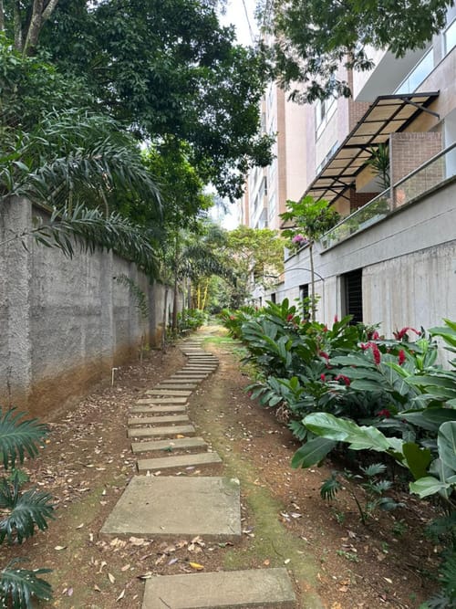Apartamento de 3 alcobas en venta en Cañasgordas, Cali, 198 m² · foto 24 de 24