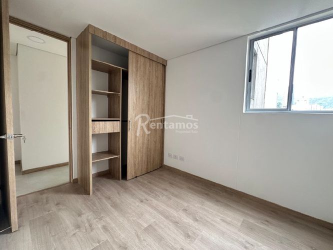 Apartamento de 3 alcobas en venta en Loma De La Doctora, Sabaneta, 80 m² · foto 13 de 24