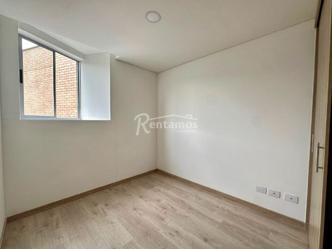 Apartamento de 3 alcobas en venta en Loma De La Doctora, Sabaneta, 80 m² · foto 14 de 24