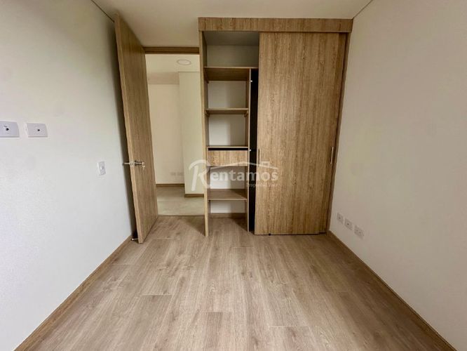 Apartamento de 3 alcobas en venta en Loma De La Doctora, Sabaneta, 80 m² · foto 15 de 24