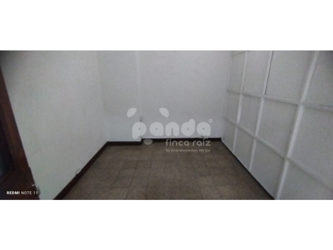 Oficina en arriendo en Alcala, Envigado, 30 m² · foto 3 de 5