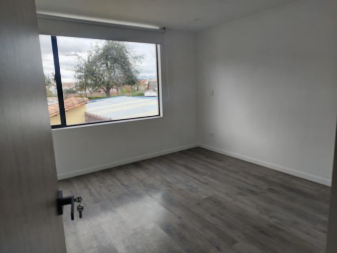 Casa de 3 alcobas en venta en Cota, 140 m² · foto 13 de 22