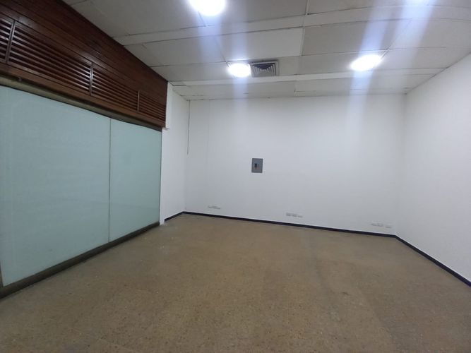 Local en arriendo en El Centro, Manizales, 25 m² · foto 2 de 16