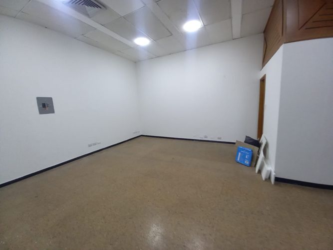 Local en arriendo en El Centro, Manizales, 25 m² · foto 6 de 16