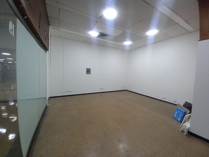 Local en arriendo en El Centro, Manizales, 25 m² · foto 12 de 16