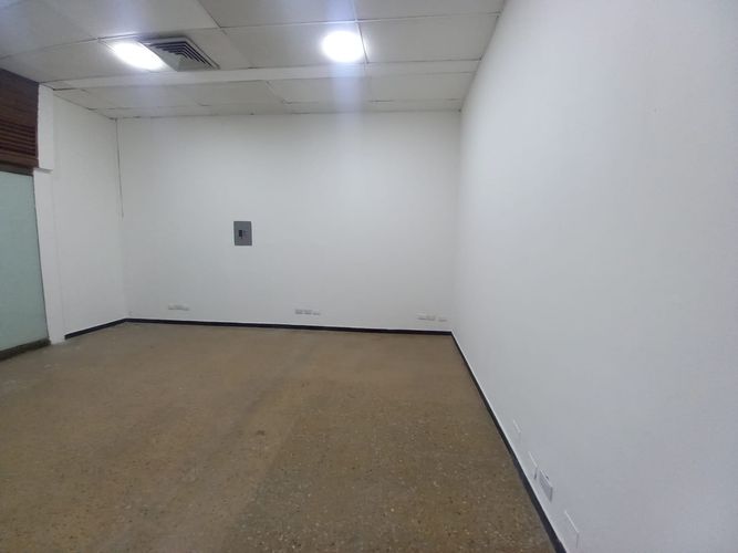 Local en arriendo en El Centro, Manizales, 25 m² · foto 13 de 16