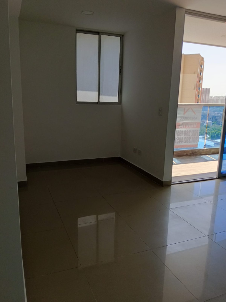 Apartamento en venta en Lagos Del Caujaral, Atlántico · foto 3 de 22
