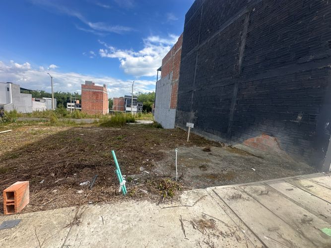 Lote en venta en El Estanquillo, Dosquebradas · foto 7 de 8