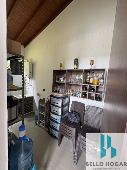 Casa de 4 alcobas en venta en San Felix, Bello, 1270 m² · foto 10 de 23