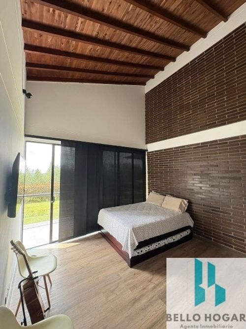 Casa de 4 alcobas en venta en San Felix, Bello, 1270 m² · foto 21 de 23
