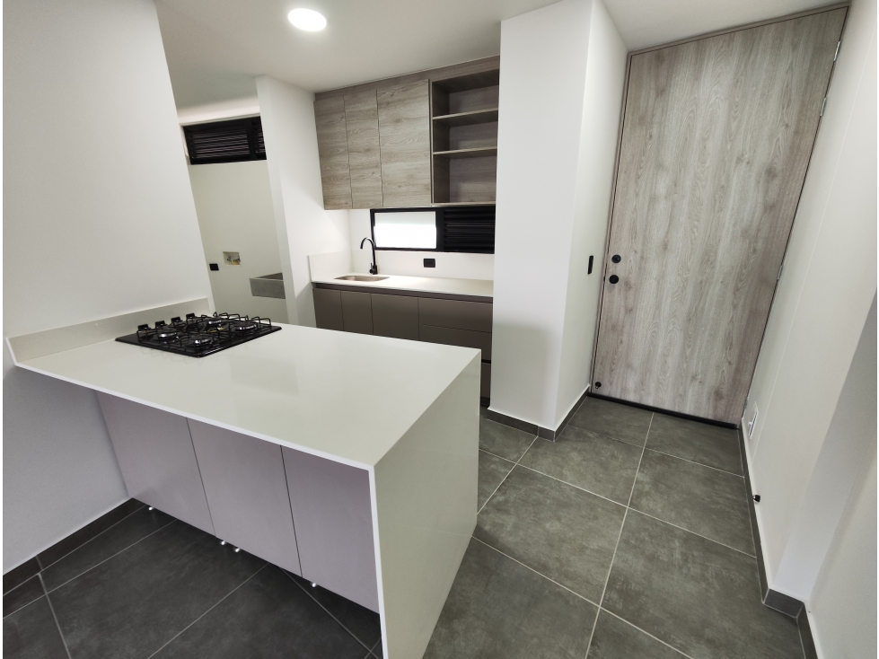 Apartaestudio for sale in Loma del Escobero, Medellín 5