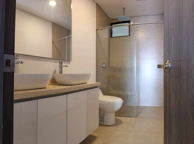 Apartamento de 3 alcobas en venta en Niza, Bogotá, 132 m² · foto 12 de 21