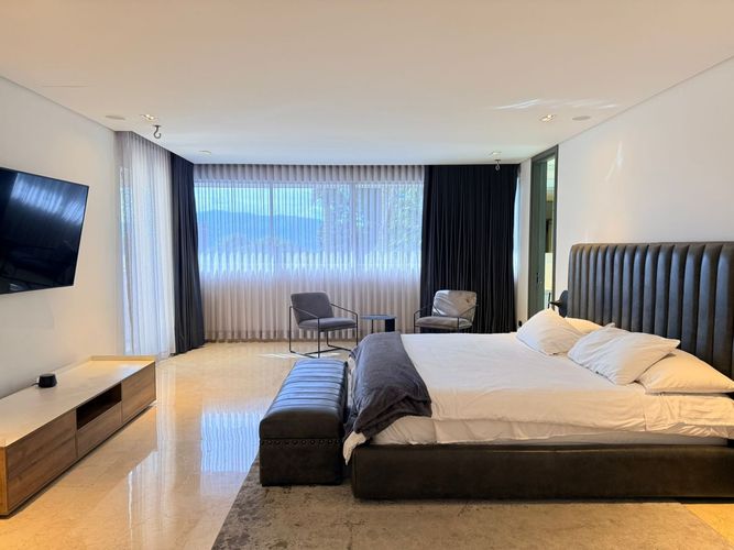 Apartamento de 4 alcobas en venta en El Poblado, Medellín, 420 m² · foto 13 de 20