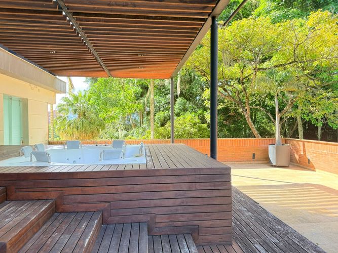 Apartamento de 4 alcobas en venta en El Poblado, Medellín, 420 m² · foto 20 de 20