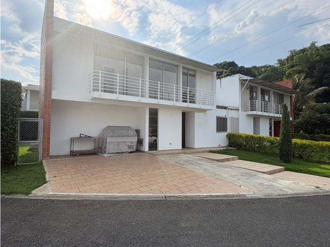 Casa de 4 alcobas en venta en Pance, Cali, 180 m² · foto 3 de 24