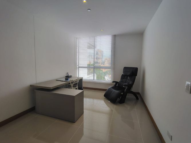 Apartamento de 3 alcobas en arriendo en El Poblado, Medellín, 190 m² · foto 8 de 20