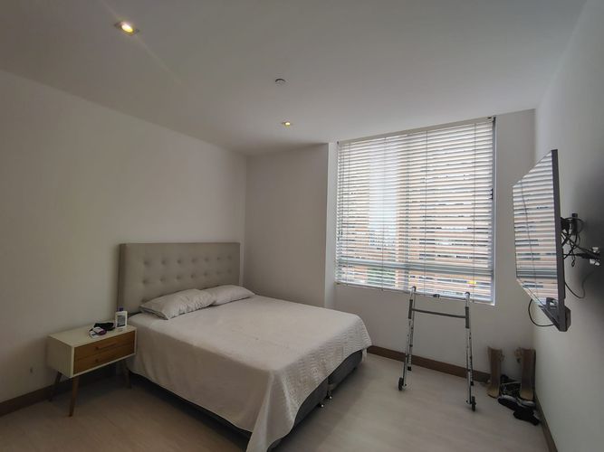 Apartamento de 3 alcobas en arriendo en El Poblado, Medellín, 190 m² · foto 17 de 20