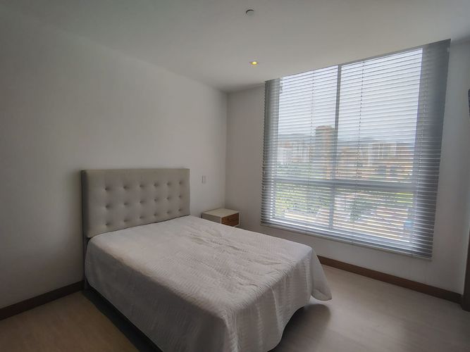 Apartamento de 3 alcobas en arriendo en El Poblado, Medellín, 190 m² · foto 12 de 20
