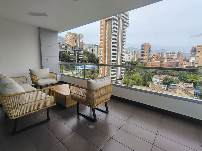 Apartamento de 3 alcobas en arriendo en El Poblado, Medellín, 190 m² · foto 20 de 20